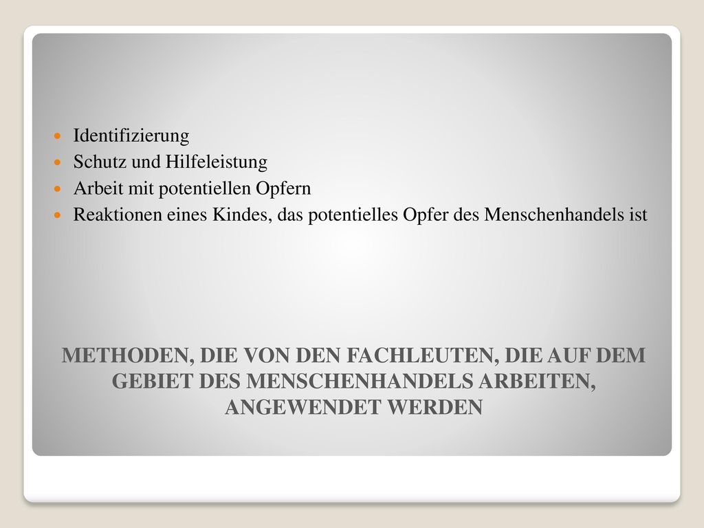 Identifizierung Schutz und Hilfeleistung. Arbeit mit potentiellen Opfern. Reaktionen eines Kindes, das potentielles Opfer des Menschenhandels ist.