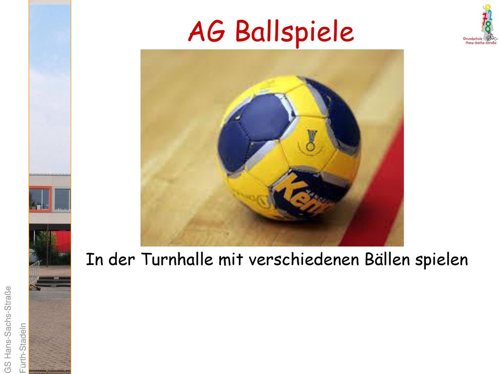 AG Ballspiele In der Turnhalle mit verschiedenen Bällen spielen Sch