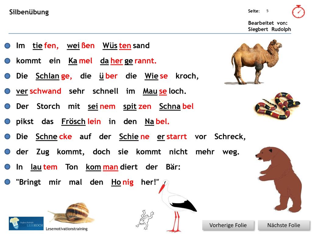 Im tie fen, wei ßen Wüs ten sand kommt ein Ka mel da her ge rannt. Die