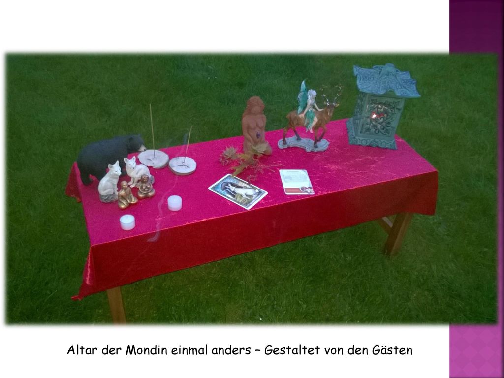 Altar der Mondin einmal anders – Gestaltet von den Gästen