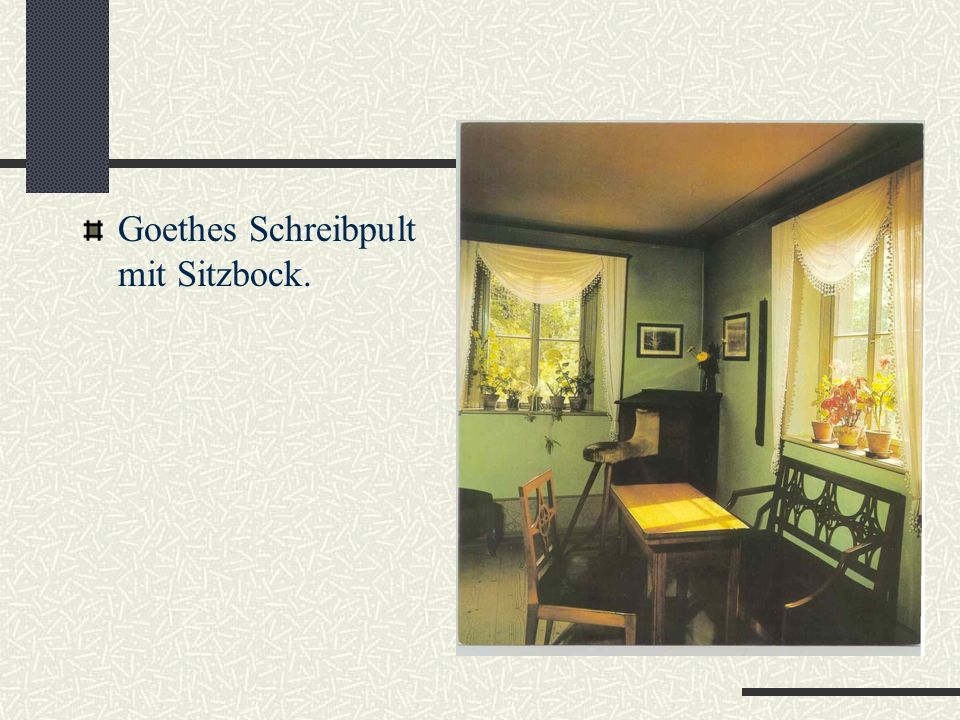Goethes Schreibpult mit Sitzbock.