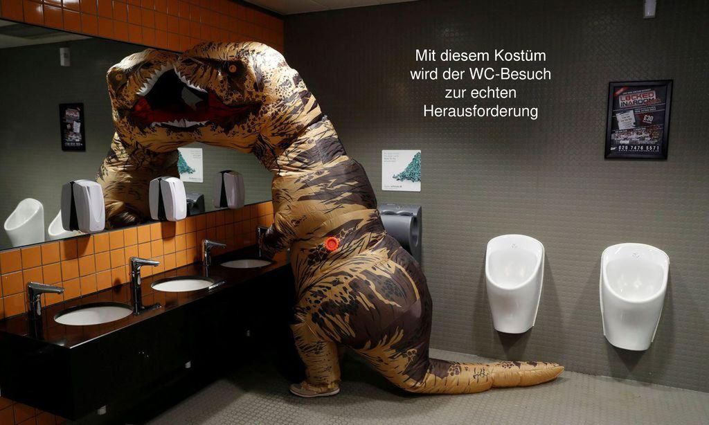 Mit diesem Kostüm wird der WC-Besuch zur echten Herausforderung