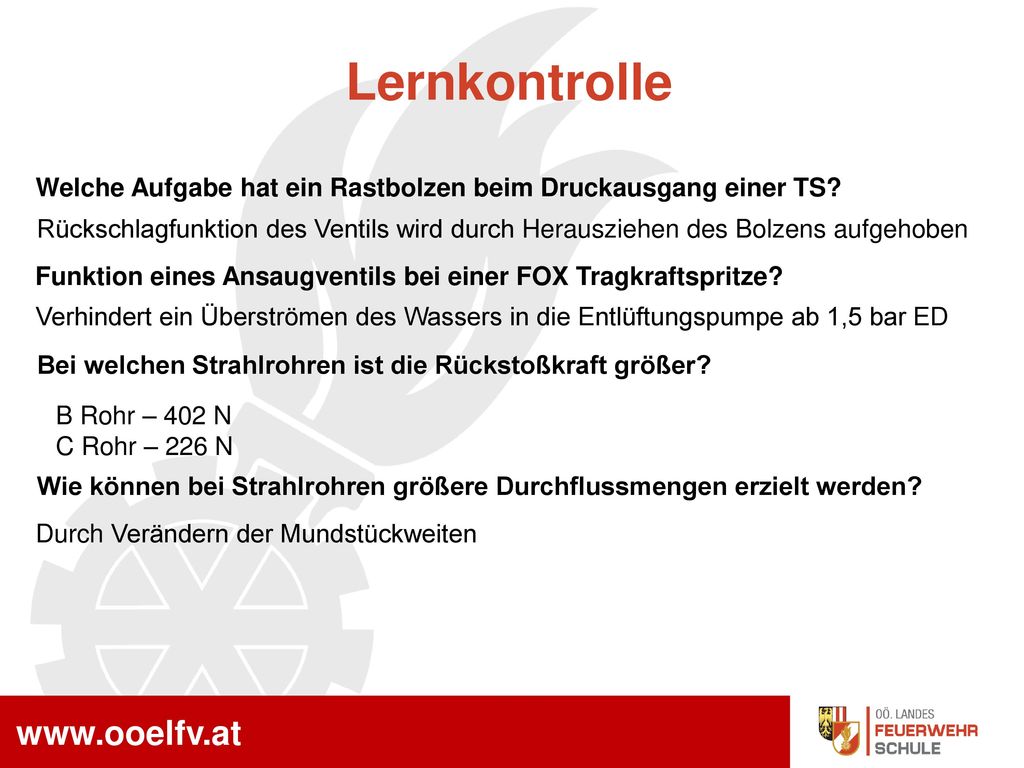 Lernkontrolle Welche Aufgabe hat ein Rastbolzen beim Druckausgang einer TS