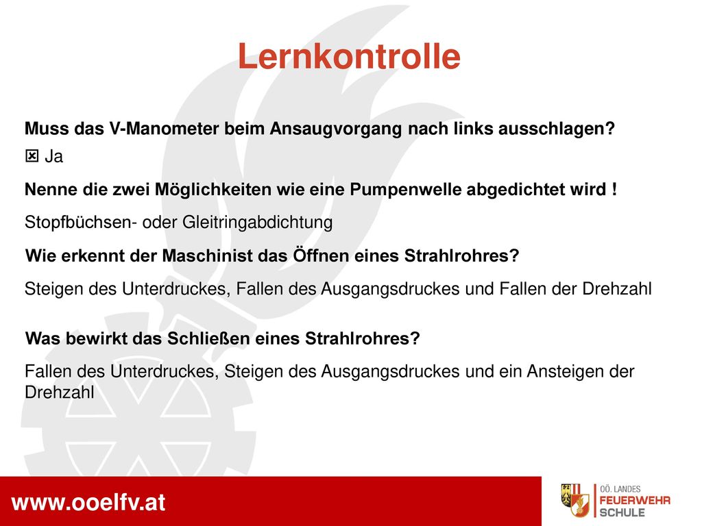 Lernkontrolle Muss das V-Manometer beim Ansaugvorgang nach links ausschlagen  Ja.