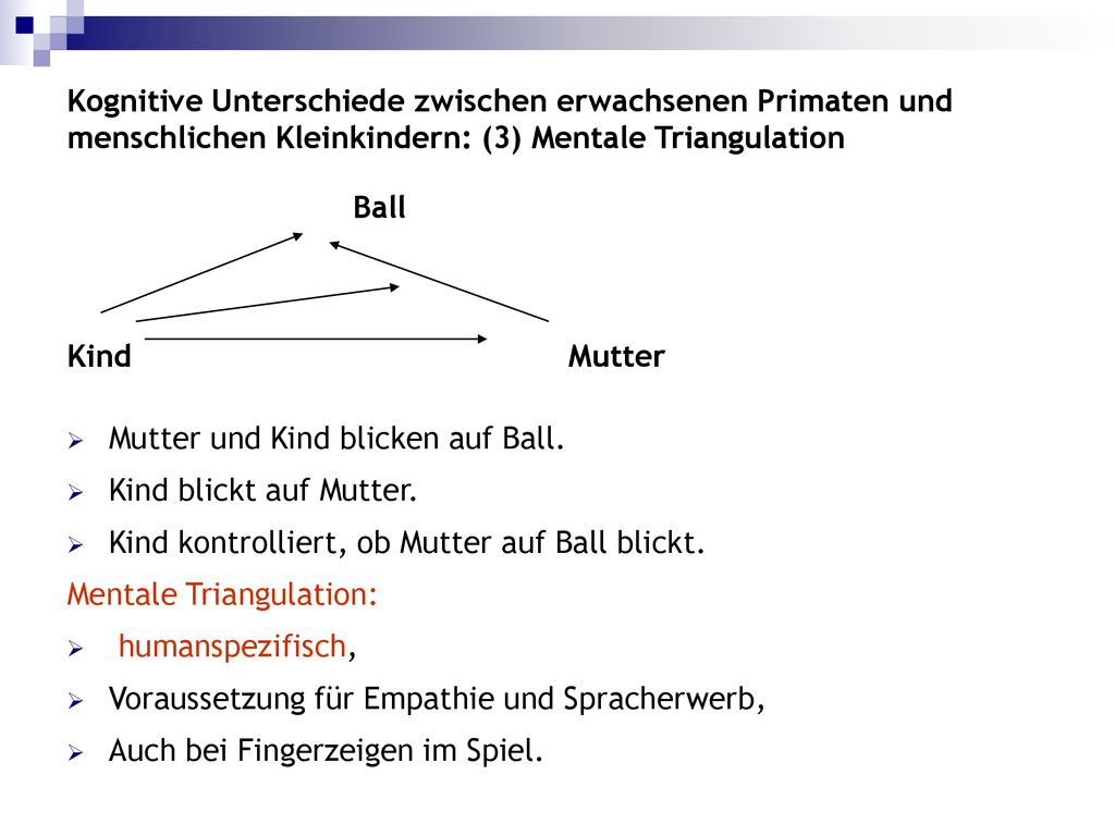 Mutter und Kind blicken auf Ball. Kind blickt auf Mutter.