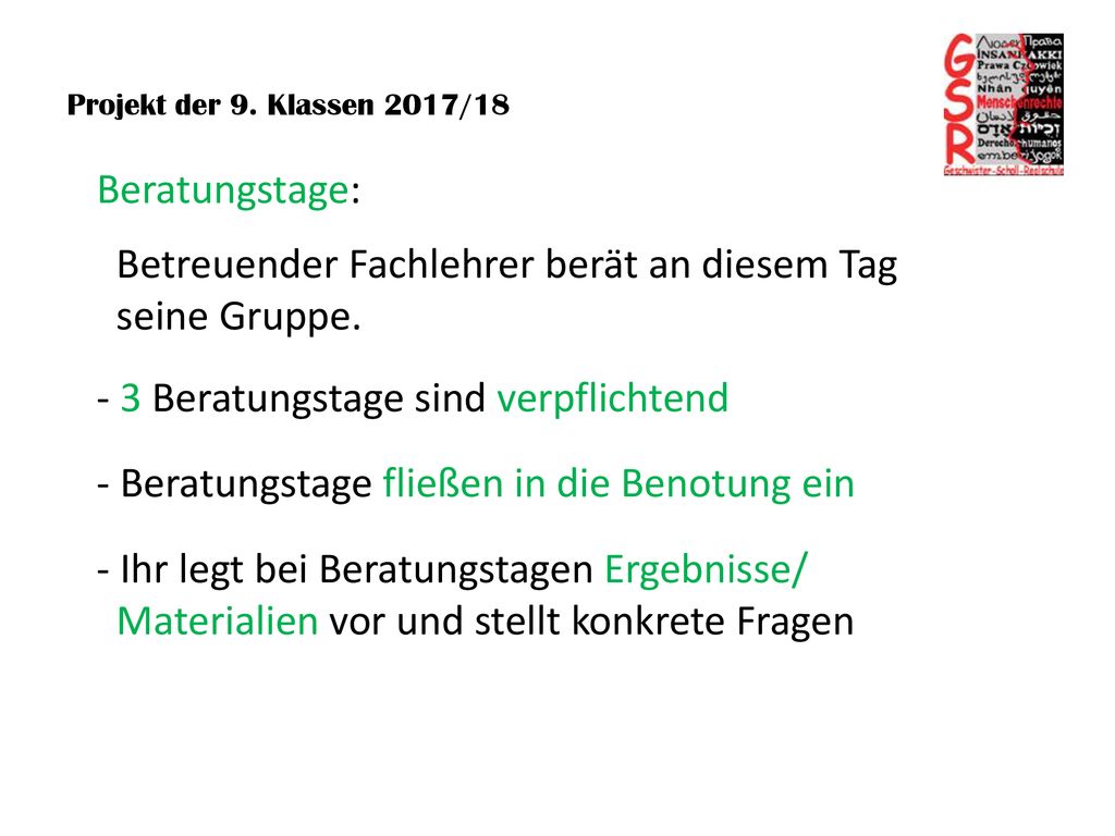 Betreuender Fachlehrer berät an diesem Tag seine Gruppe.