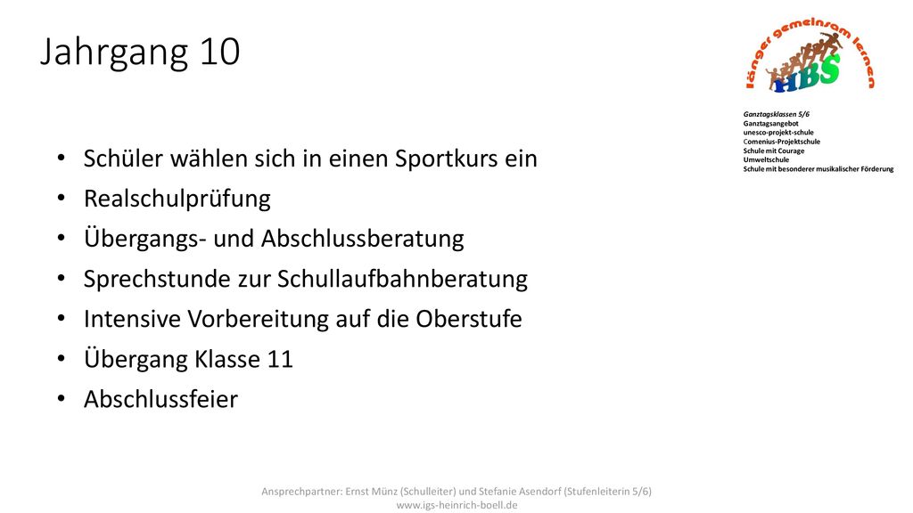Jahrgang 10 Schüler wählen sich in einen Sportkurs ein