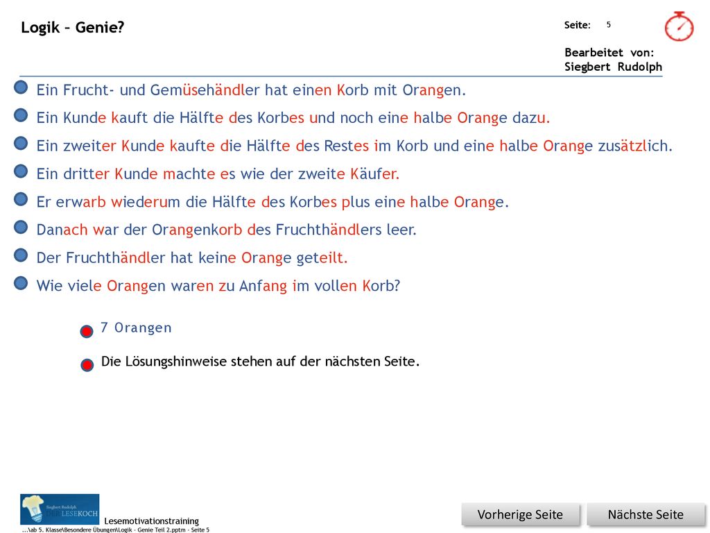 Ein Frucht- und Gemüsehändler hat einen Korb mit Orangen.