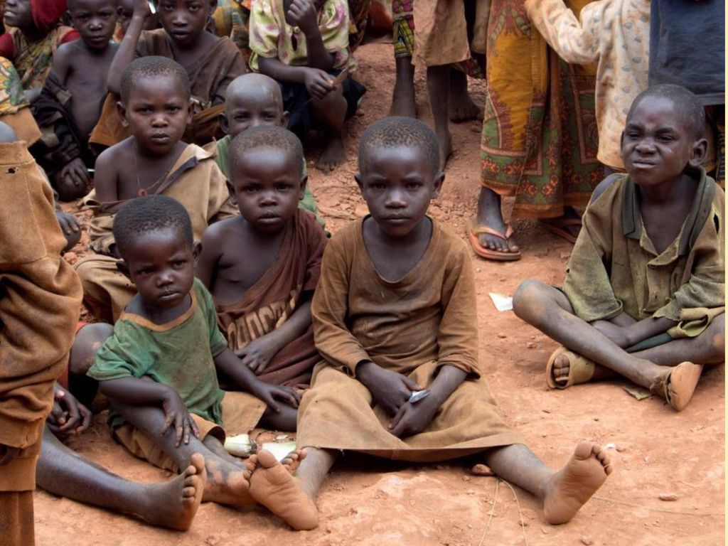 Thema Mehr als die Hälfte der Kinder unter 5 Jahren sind in Burundi wegen Mangelernährung unterentwickelt.
