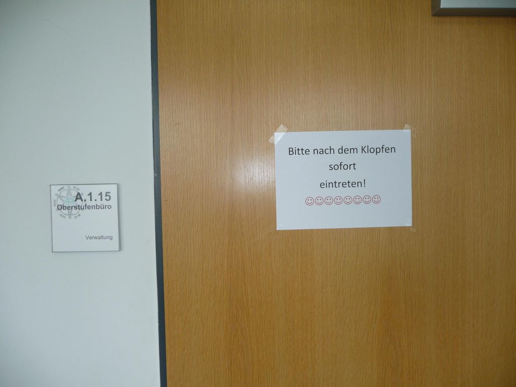 Allgemeines Oberstufenkoordinatoren – Vertrauenslehrer- keine Sprechstunde. Büro ist immer offen – immer ansprechbar.