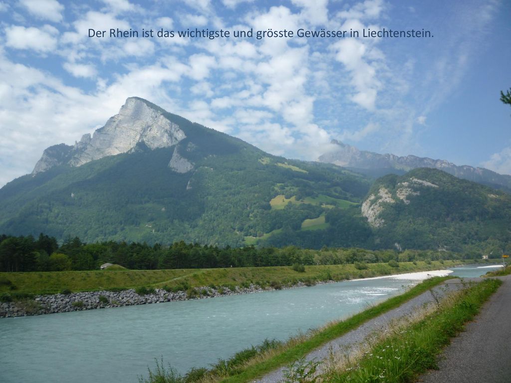 Der Rhein ist das wichtigste und grösste Gewässer in Liechtenstein.
