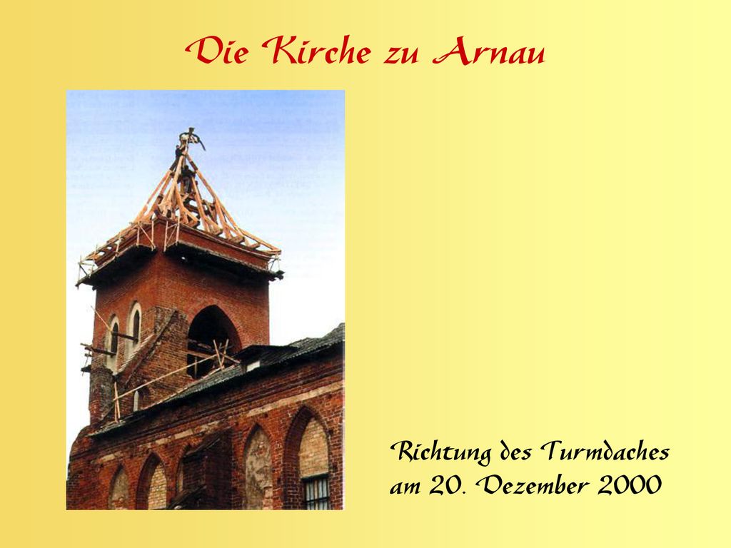 Die Kirche zu Arnau Richtung des Turmdaches am 20. Dezember 2000