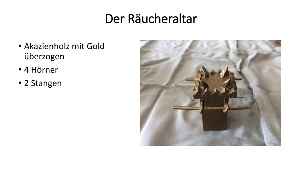 Der Räucheraltar Akazienholz mit Gold überzogen 4 Hörner 2 Stangen