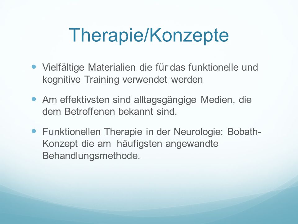Therapie/Konzepte Vielfältige Materialien die für das funktionelle und kognitive Training verwendet werden.