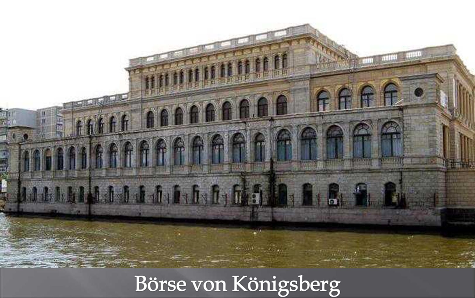 Eines der wenigen Gebäude aus der deutschen Zeit: Die Börse von Königsberg war einst Zentrum des weltberühmten Getreide- und Produkthandels.