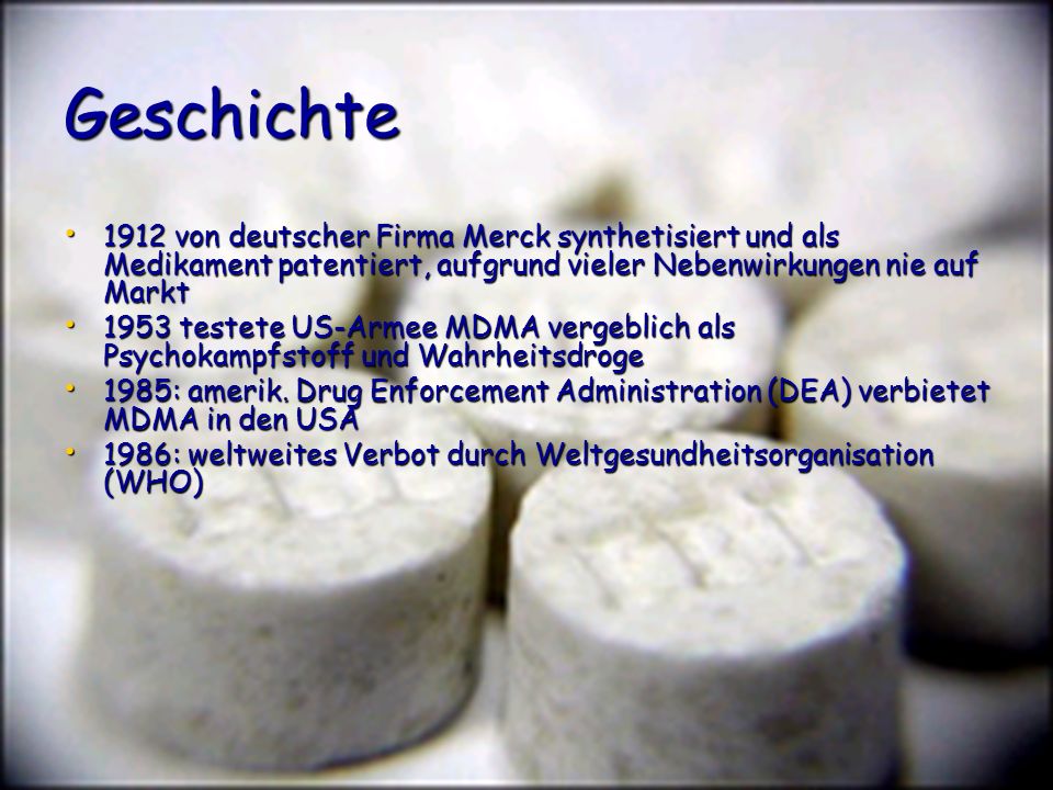 Geschichte 1912 von deutscher Firma Merck synthetisiert und als Medikament patentiert, aufgrund vieler Nebenwirkungen nie auf Markt.
