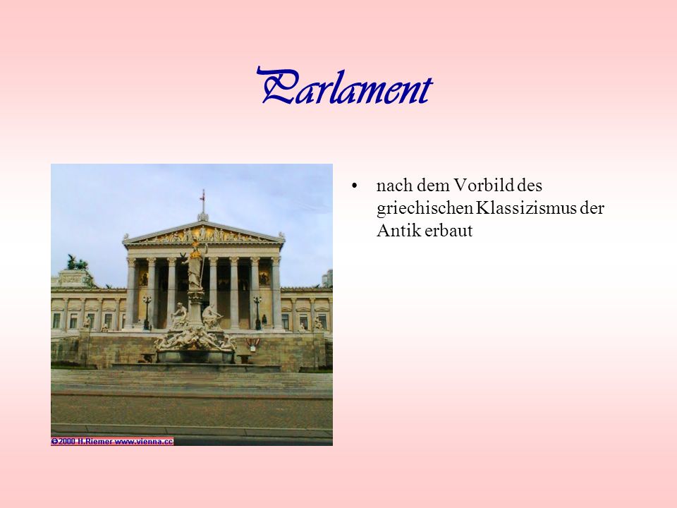 Parlament nach dem Vorbild des griechischen Klassizismus der Antik erbaut