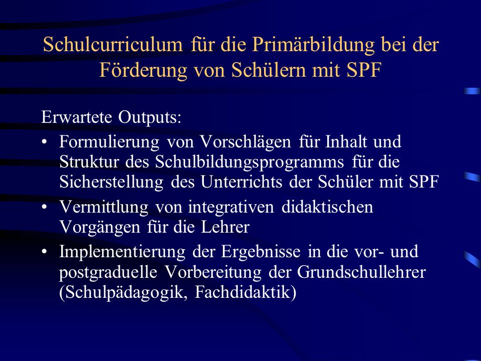 Schulcurriculum für die Primärbildung bei der Förderung von Schülern mit SPF