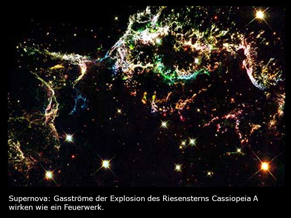 Supernova: Gasströme der Explosion des Riesensterns Cassiopeia A wirken wie ein Feuerwerk.