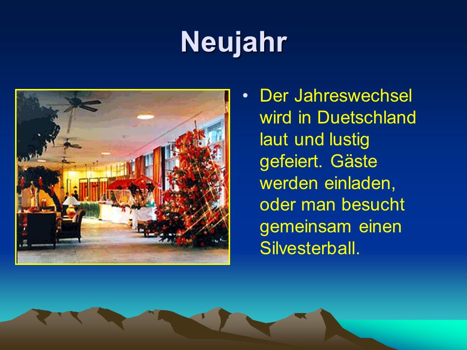 Neujahr Der Jahreswechsel wird in Duetschland laut und lustig gefeiert.