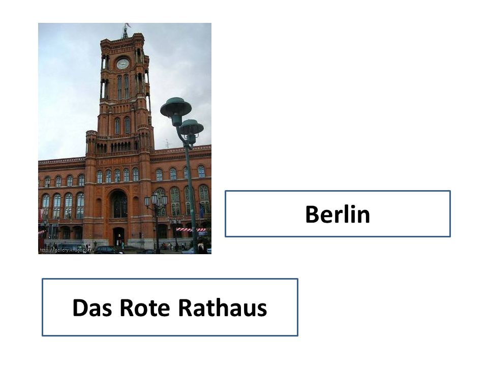 Berlin Das Rote Rathaus